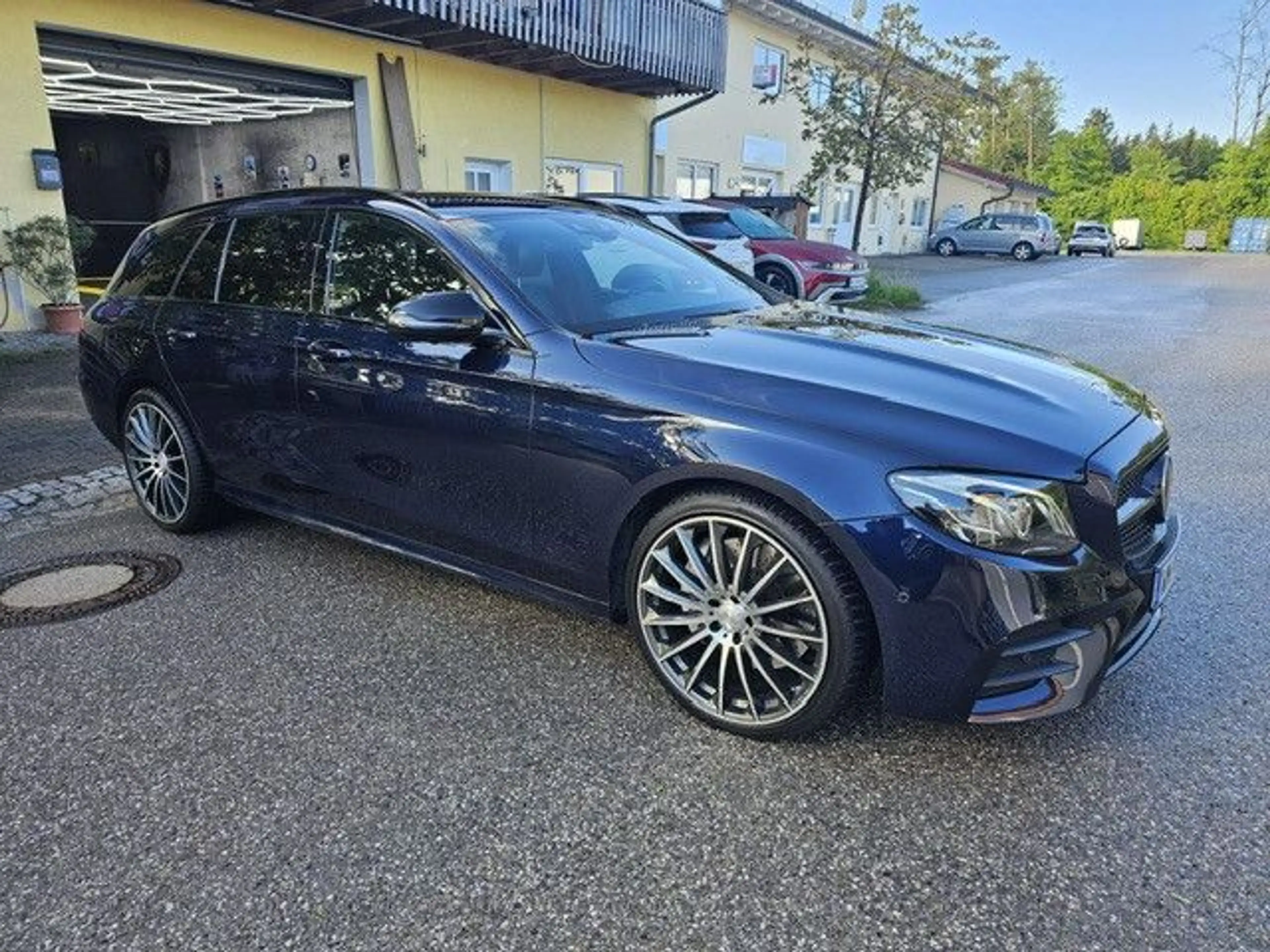 Mercedes-Benz E 53 AMG E T-Modell E 53 AMG 4Matic+ — photo 2