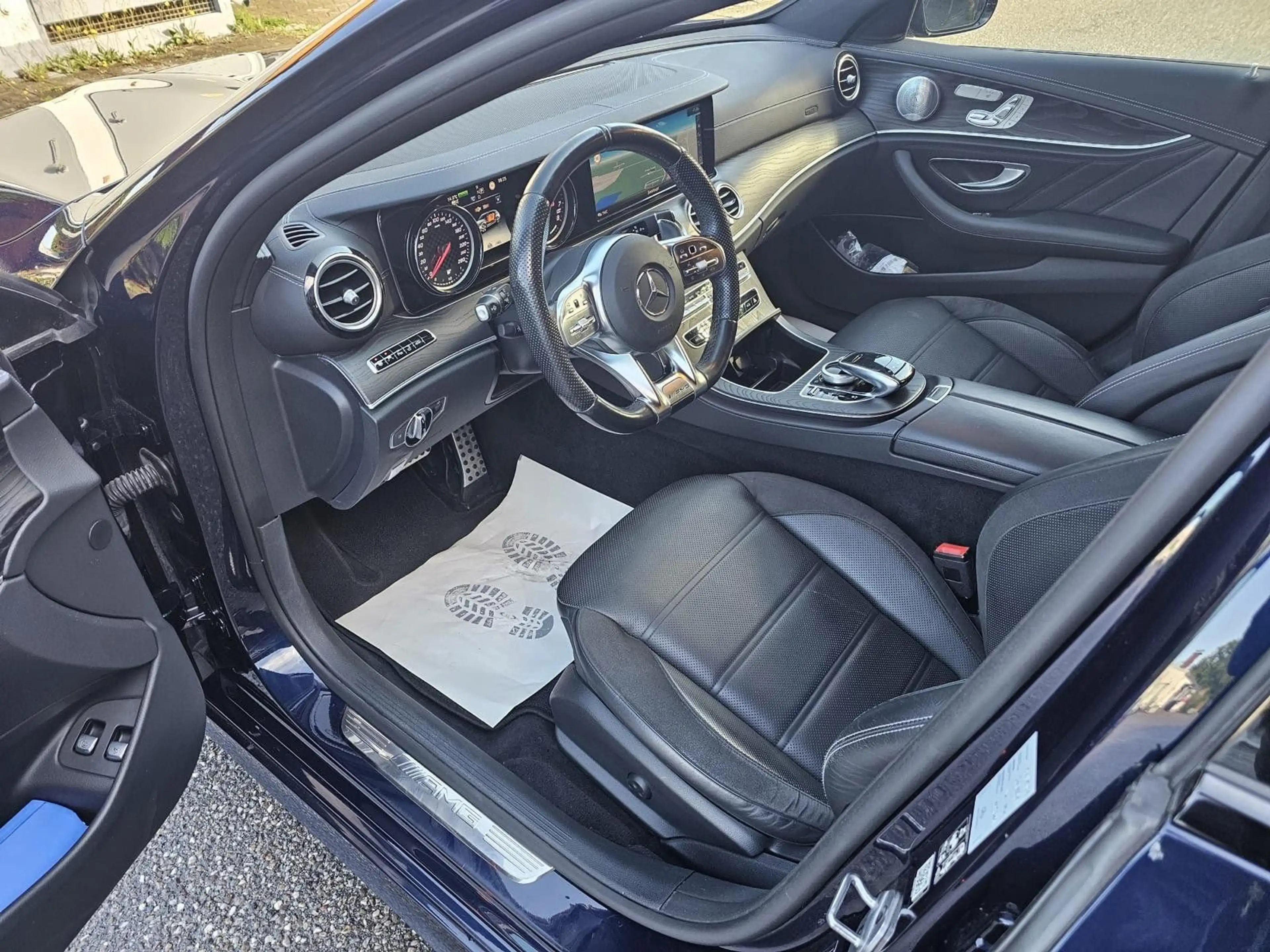 Mercedes-Benz E 53 AMG E T-Modell E 53 AMG 4Matic+ — photo 6