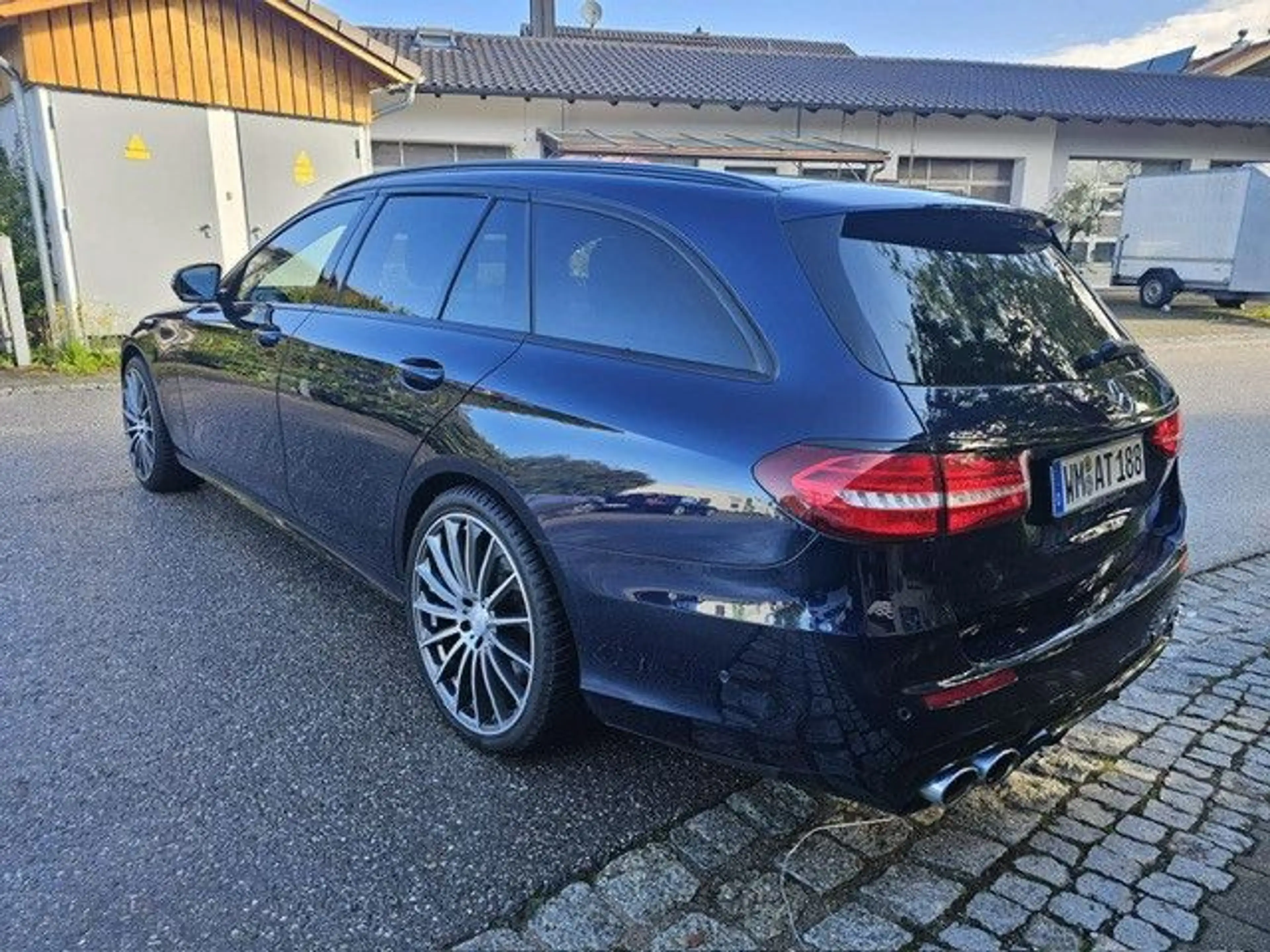 Mercedes-Benz E 53 AMG E T-Modell E 53 AMG 4Matic+ — photo 4