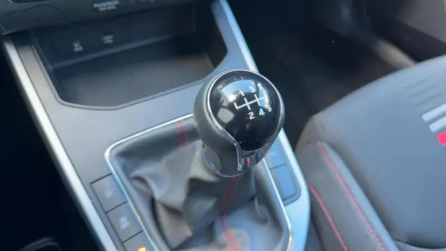Seat Arona view 12