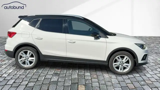 Seat Arona view 4