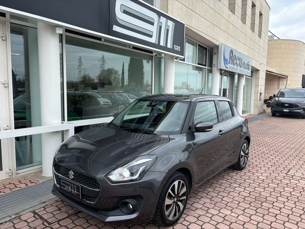 Suzuki Swift 1.2h Top 2wd my19