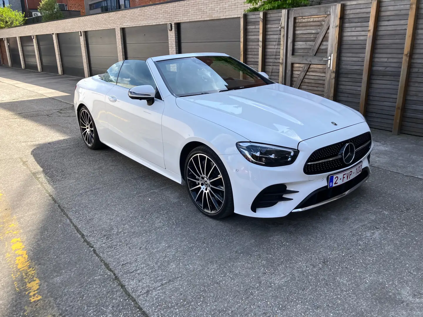 Mercedes-Benz E 450 E 450 4Matic Cabrio 9G-TRONIC AMG Line Fehér - 2