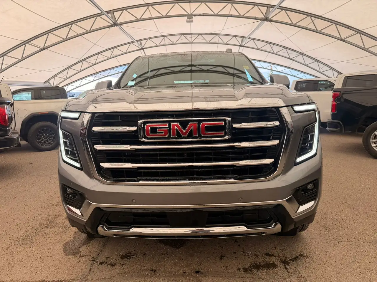 GMC Yukon снимка GMC Yukon