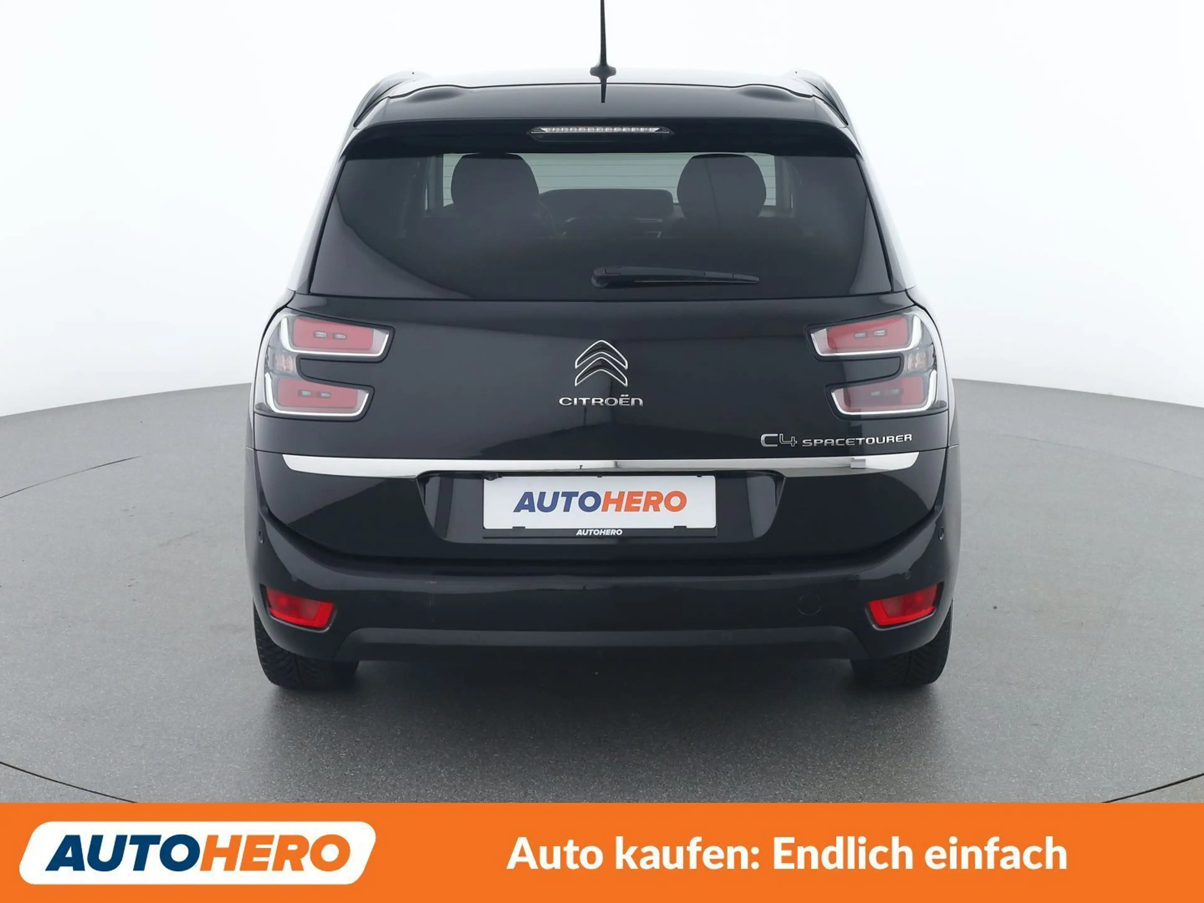 Citroen Grand C4 Picasso 1.2 e-THP Shine — photo 5