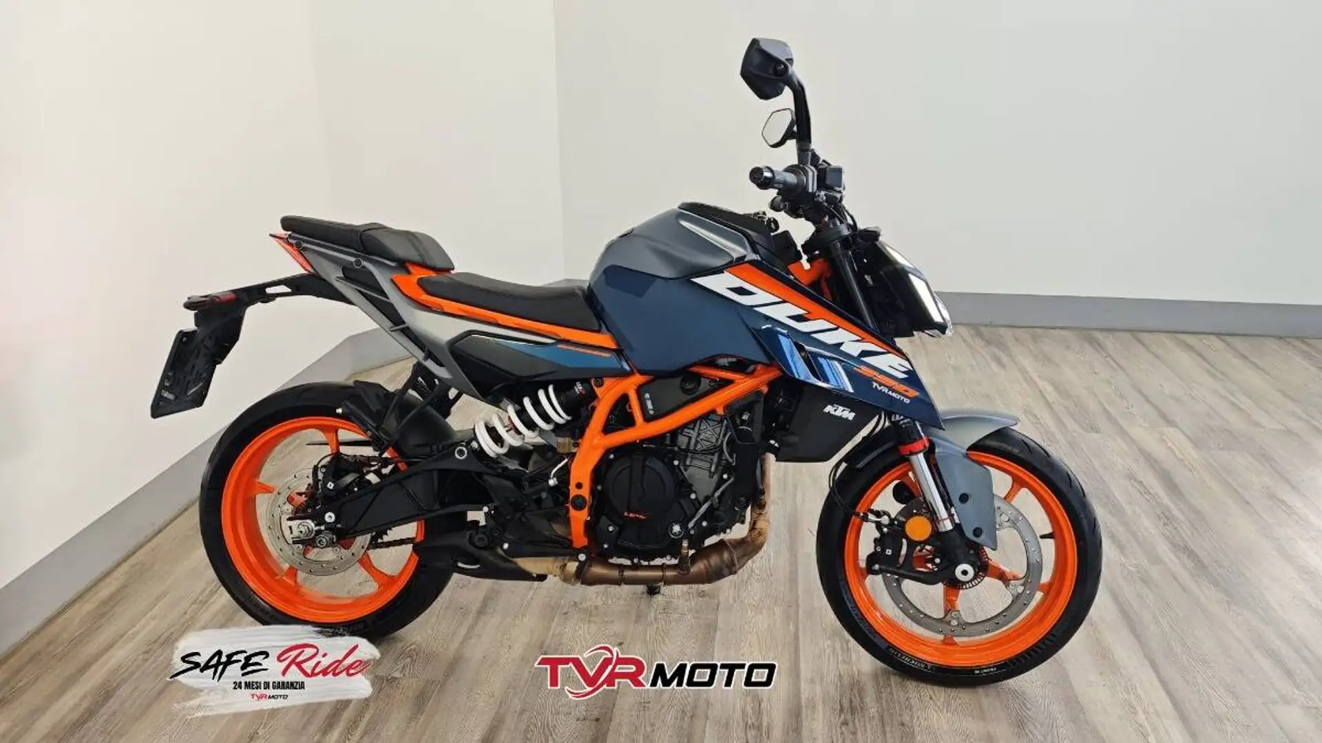 KTM 790 Duke 390  Abs my24 - 2
