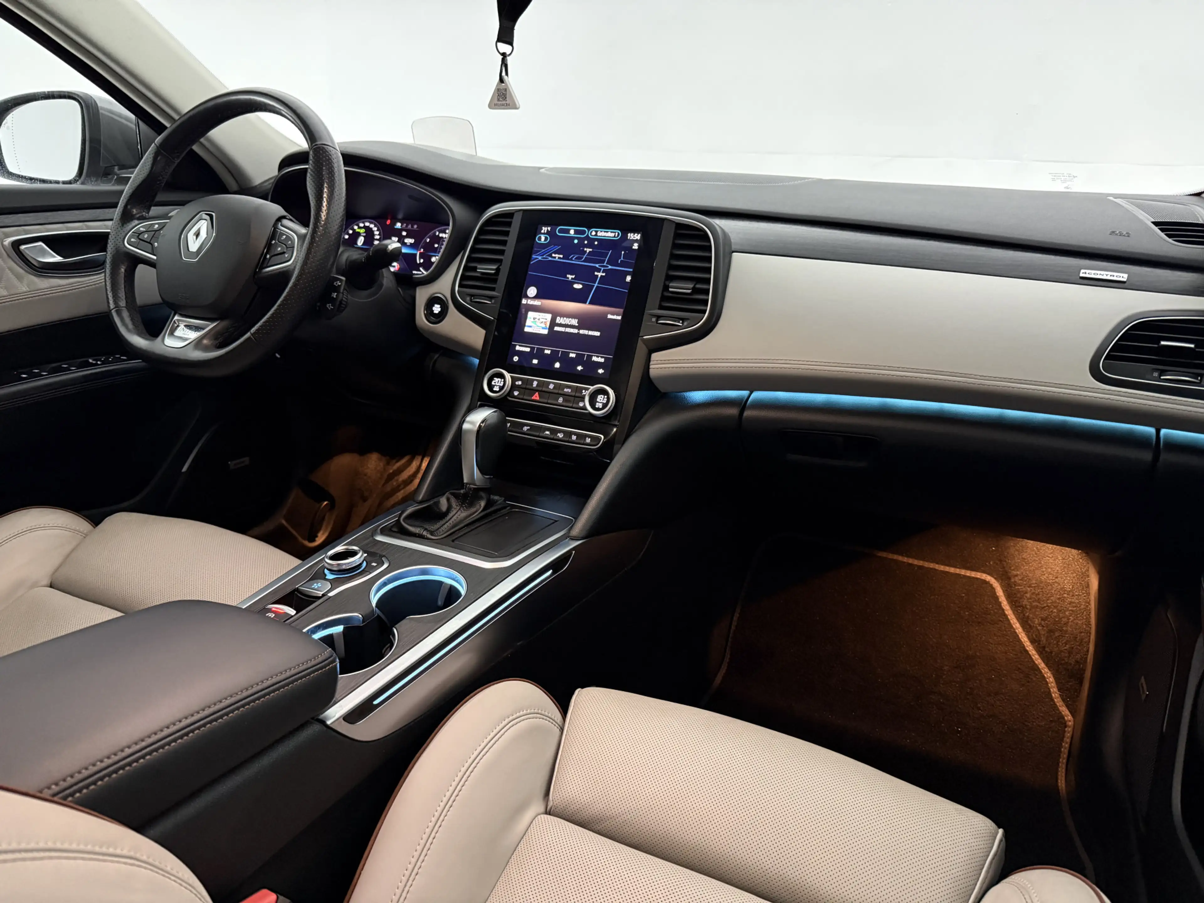 Renault Talisman Estate 1.3 TCe Initiale Paris | 4 Control | Camera — photo 40