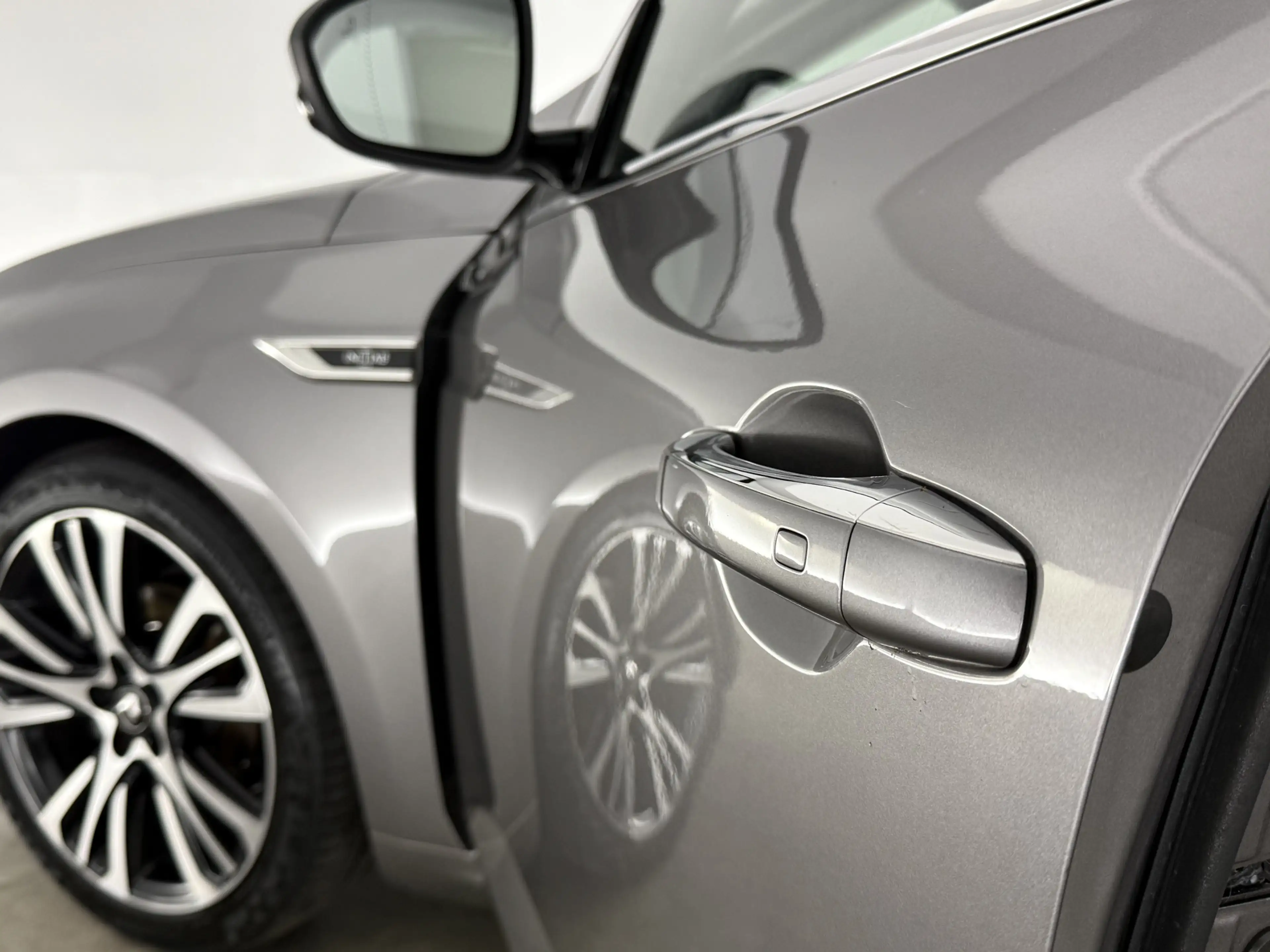Renault Talisman Estate 1.3 TCe Initiale Paris | 4 Control | Camera — photo 35
