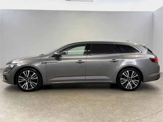Renault Talisman view 10
