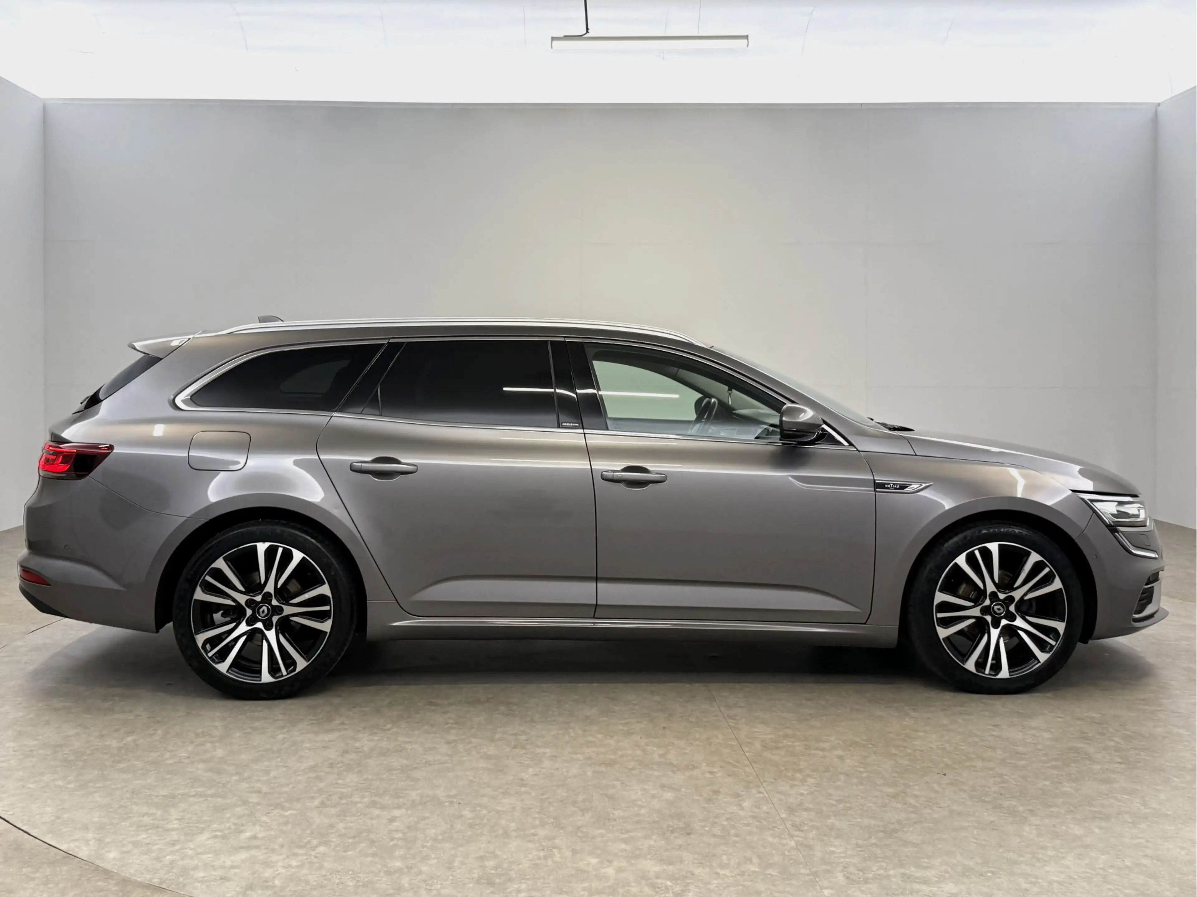 Renault Talisman Estate 1.3 TCe Initiale Paris | 4 Control | Camera — photo 9