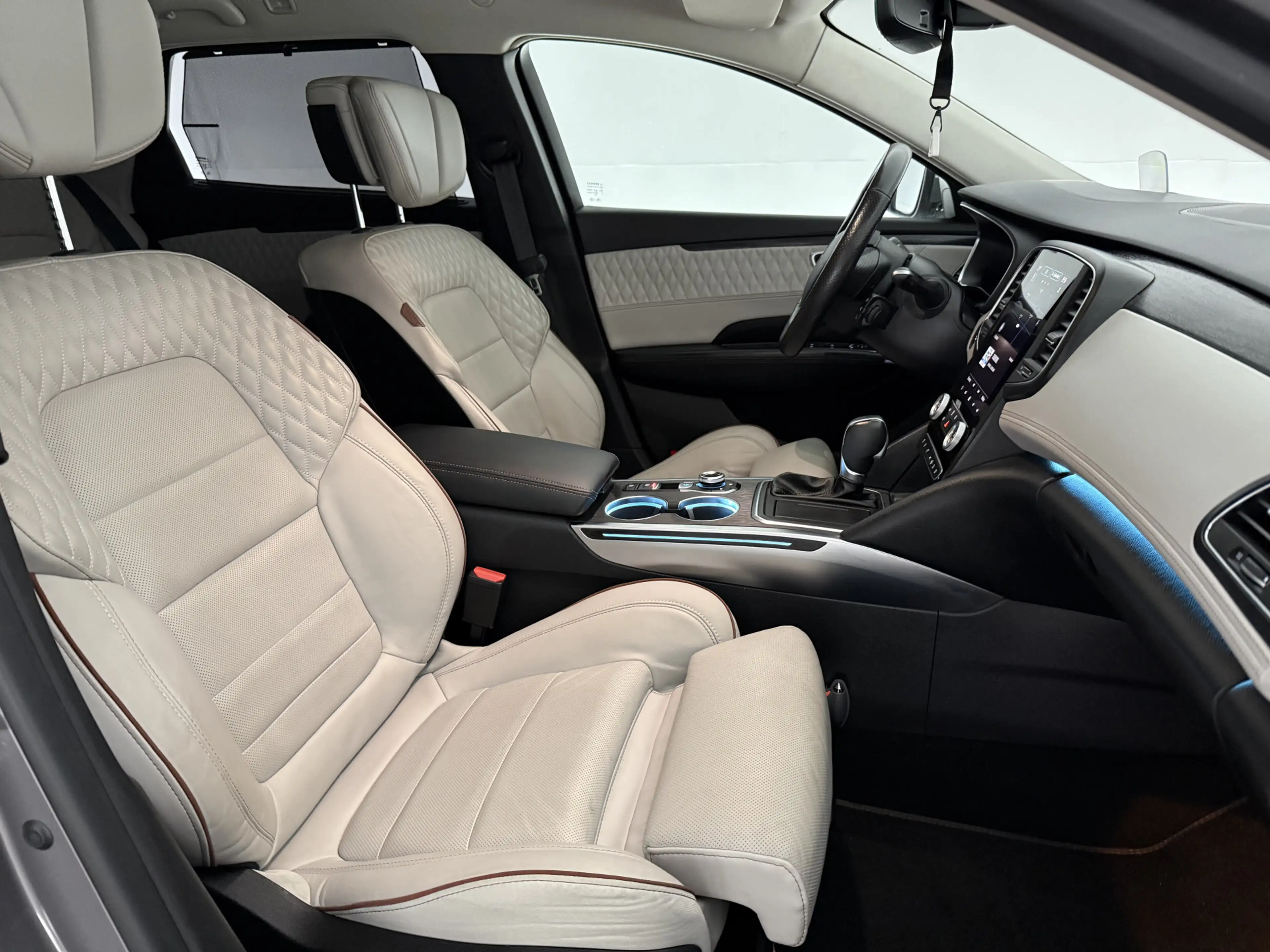 Renault Talisman Estate 1.3 TCe Initiale Paris | 4 Control | Camera — photo 19