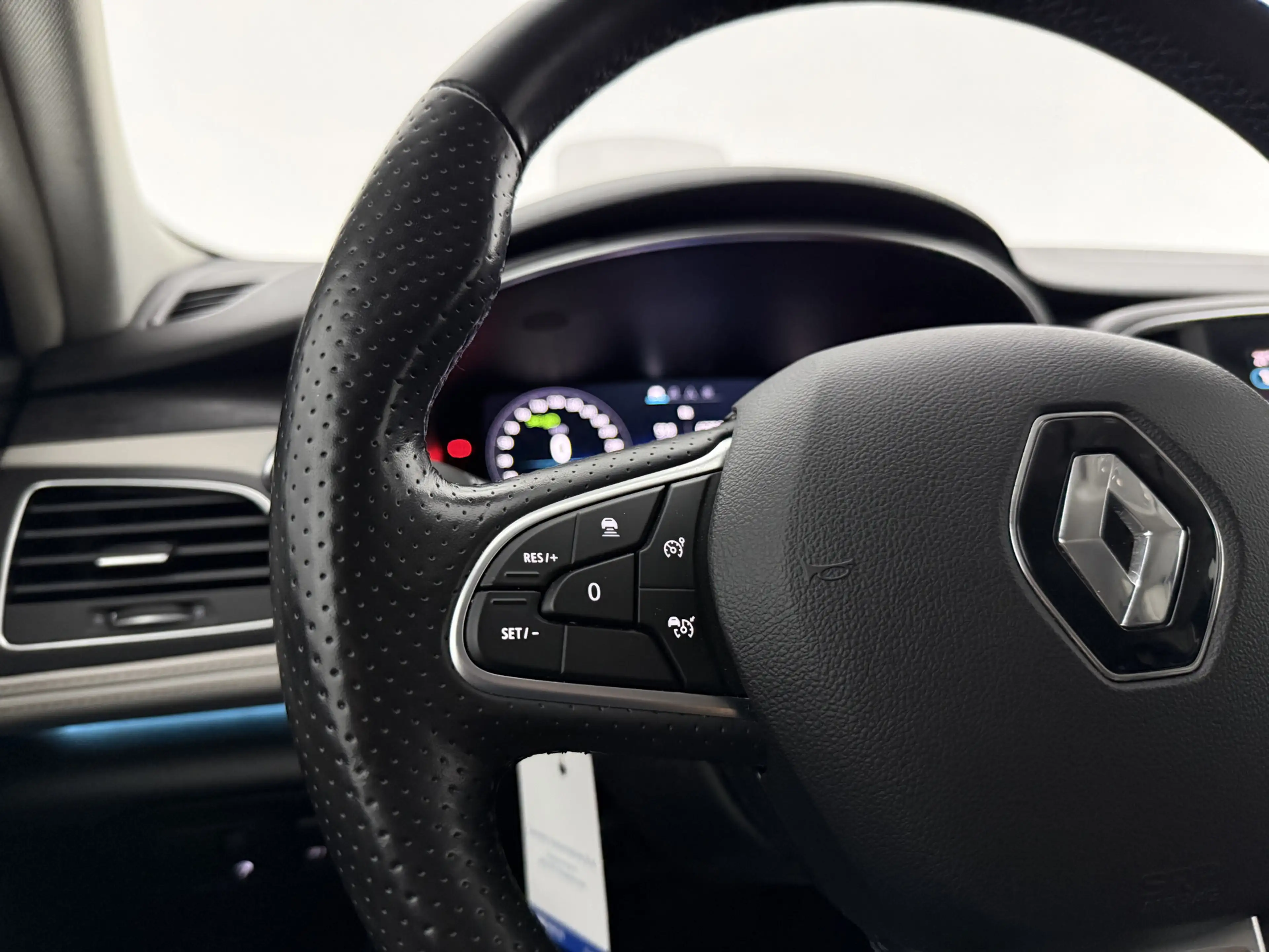 Renault Talisman Estate 1.3 TCe Initiale Paris | 4 Control | Camera — photo 26