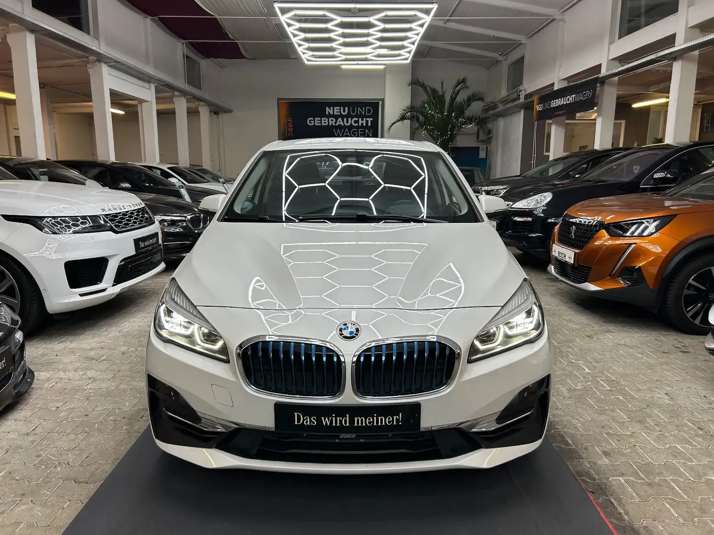 BMW 225 xe Active Tourer Luxury Line*1.HAND*TÜV NEU* Weiß - 2