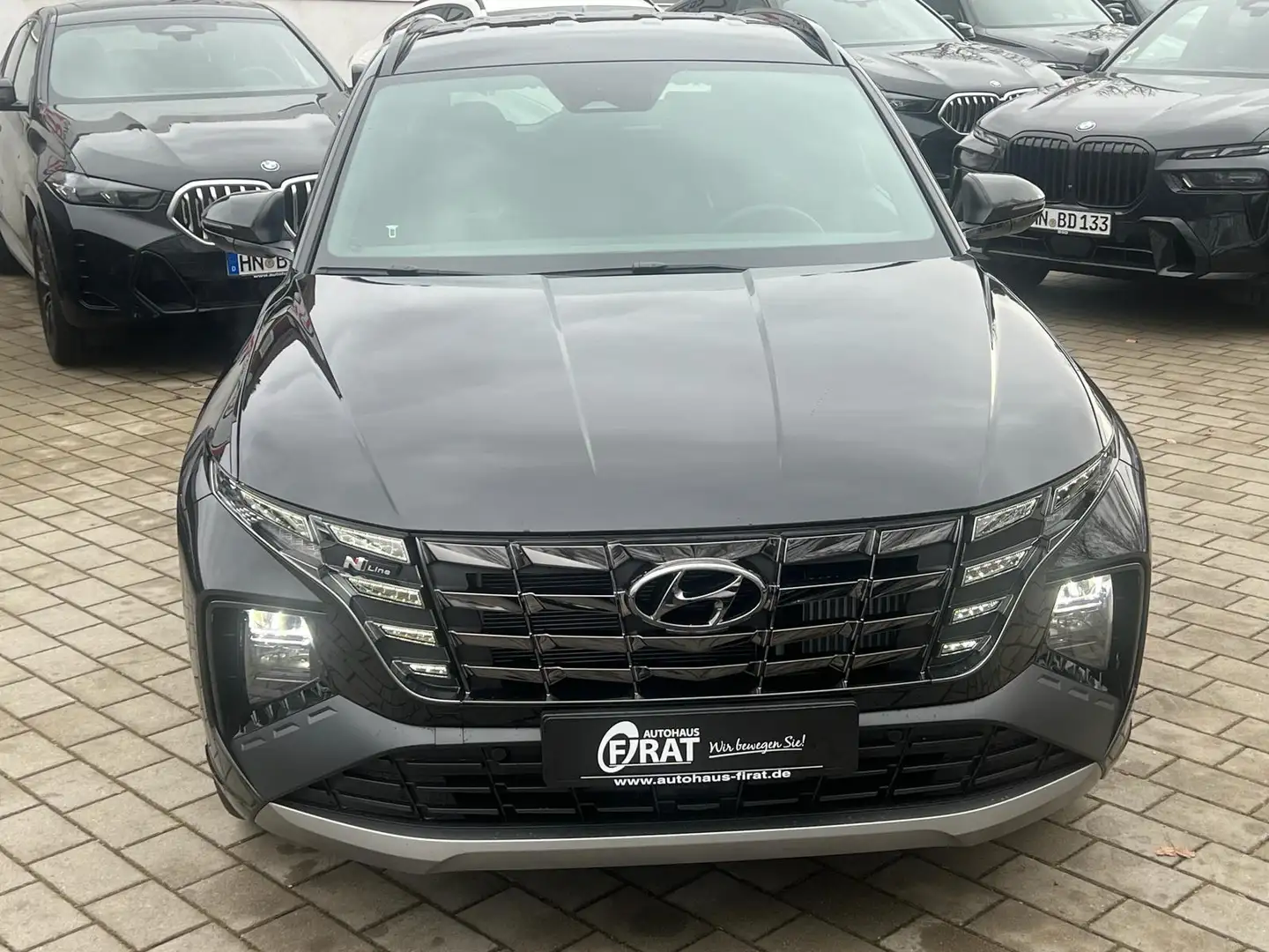 Hyundai TUCSON N-Line 1,6 T-Gdi Pano/Schiebedach/LED /NAVI/ R-KAM Schwarz - 2