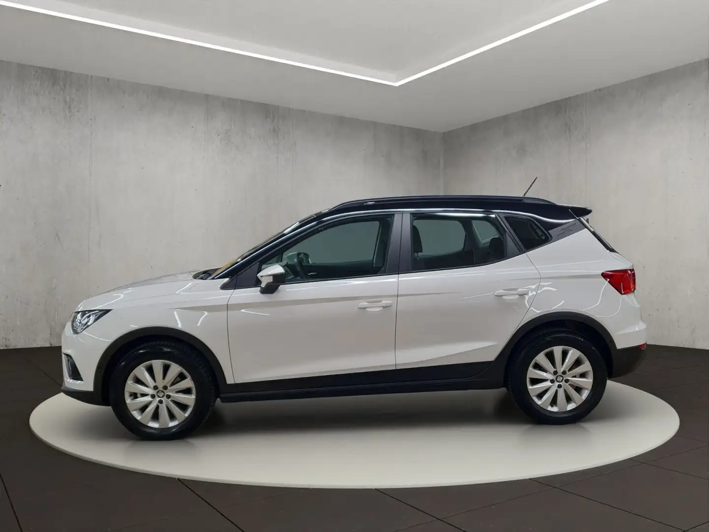 SEAT Arona Style 1.0 TSI 7-Gang DSG Weiß - 2