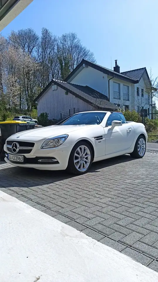 Mercedes-Benz SLK 200