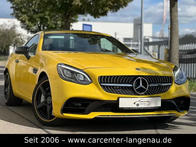 Mercedes-Benz SLC 43 AMG Roadster Final Edition + AIRSCARF