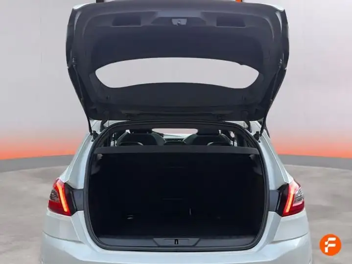 Peugeot 308 2020, foto 28