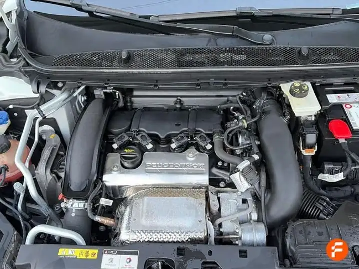 Peugeot 308 2020, foto 29
