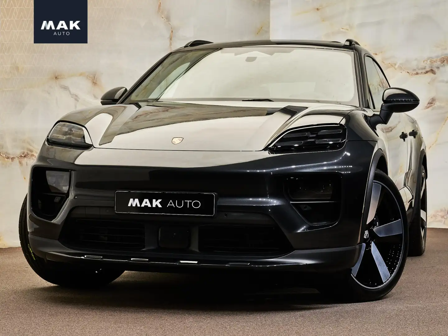 Porsche Macan 4, 22", Offroad Design, pano, tr.haak, Bose, ACC, Gris - 1