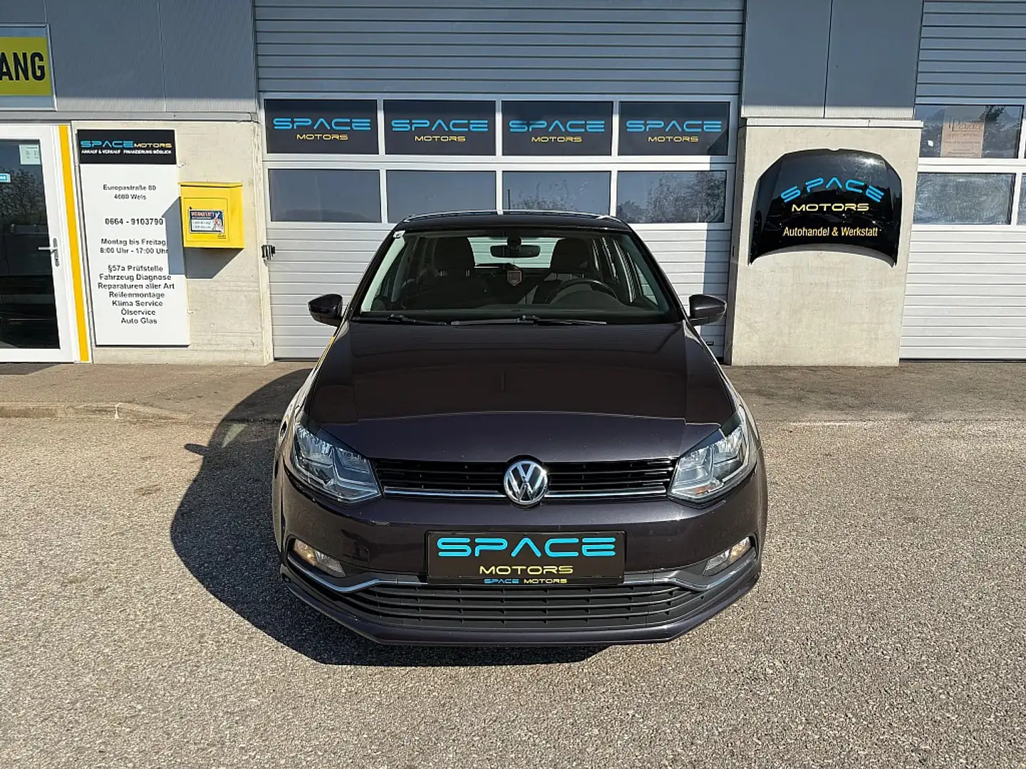 Volkswagen Polo Lounge 1,0 Gris - 2