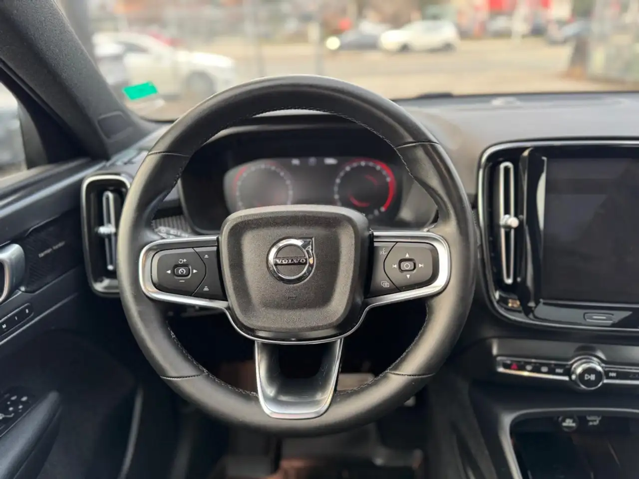 Volvo XC40 снимка Volvo XC40