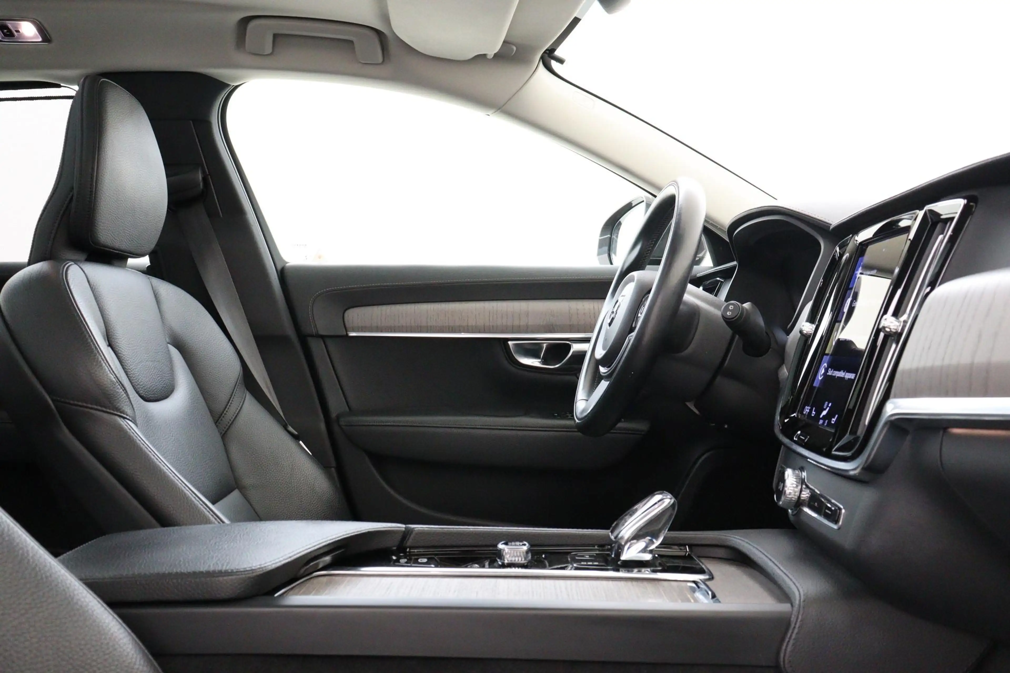Volvo V90 B4 (M-HYBRID) INSCRIPTION -PANO.DAK|HARMAN/KARDON| — photo 8