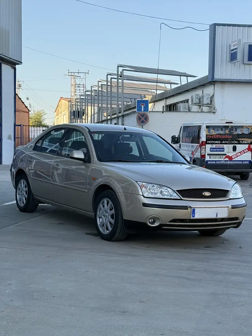 Ford Mondeo 2.0 TDdi Trend - 1