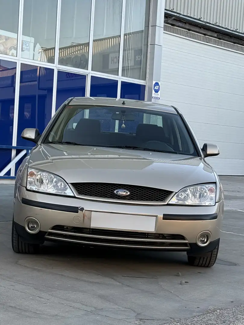 Ford Mondeo 2.0 TDdi Trend - 2