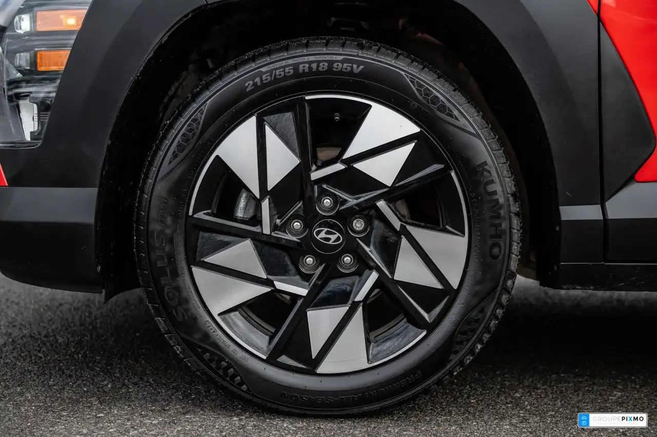 Hyundai KONA снимка Hyundai KONA