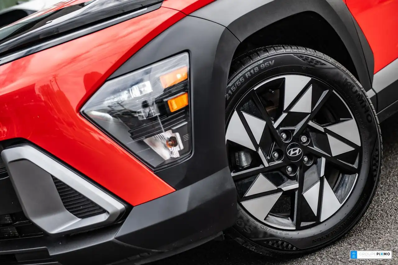 Hyundai KONA снимка Hyundai KONA