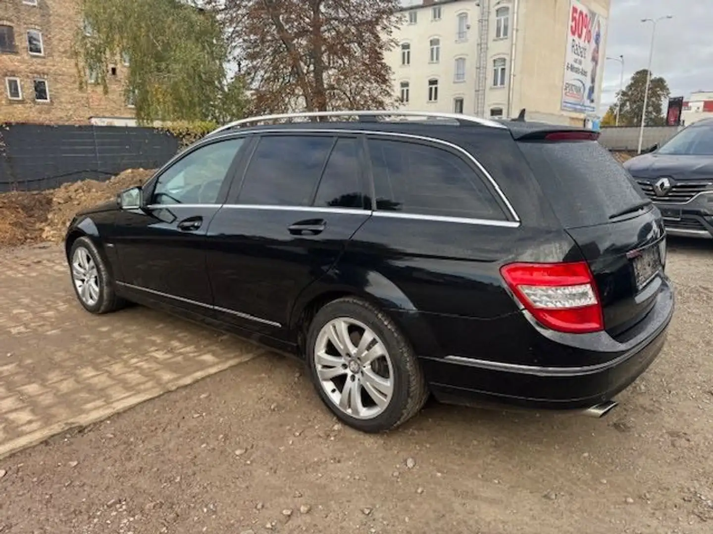 Mercedes-Benz C 200 C -Klasse 200 CGI Avantgarde*Navi*Xenon Noir - 2