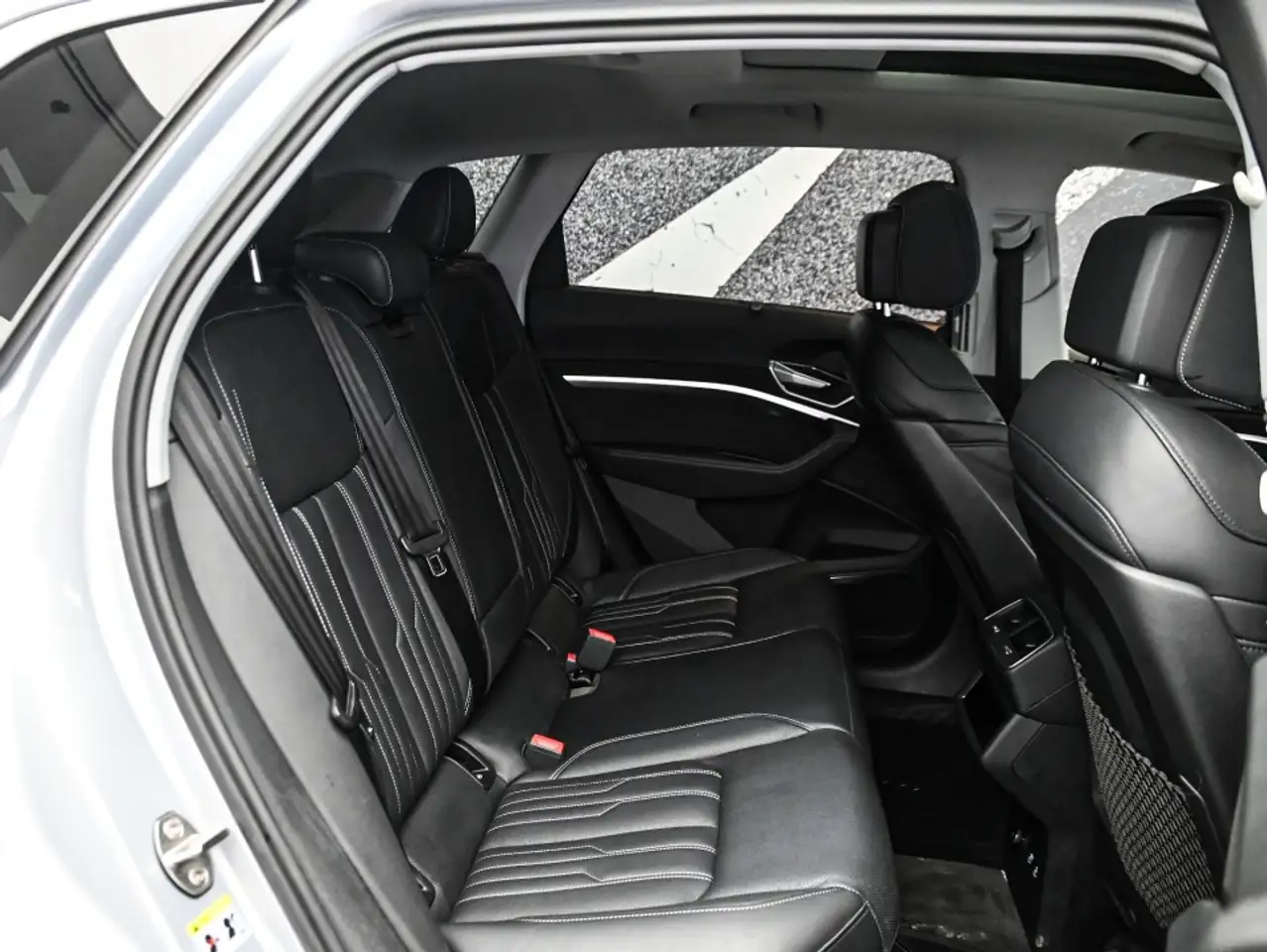 Audi e-tron снимка Audi e-tron