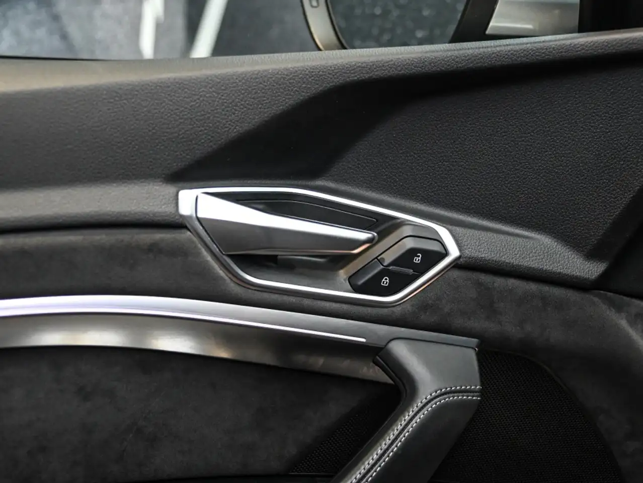 Audi e-tron снимка Audi e-tron