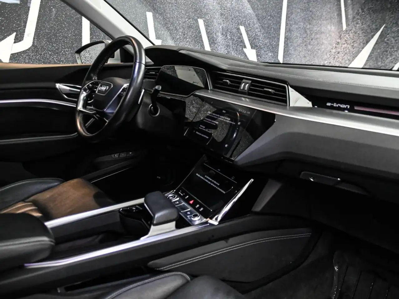 Audi e-tron снимка Audi e-tron