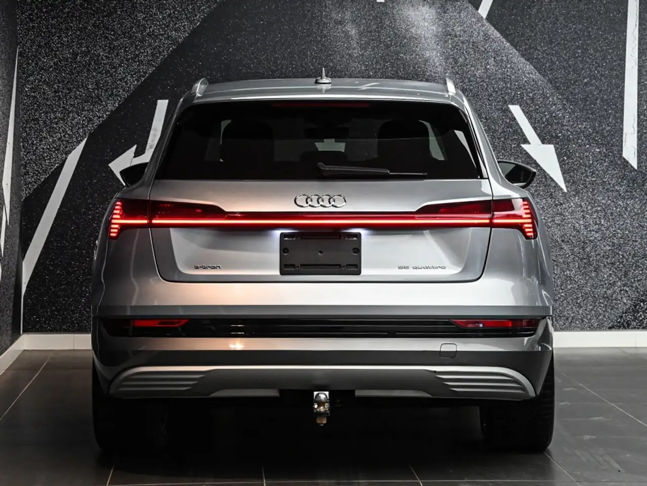 Audi e-tron снимка Audi e-tron