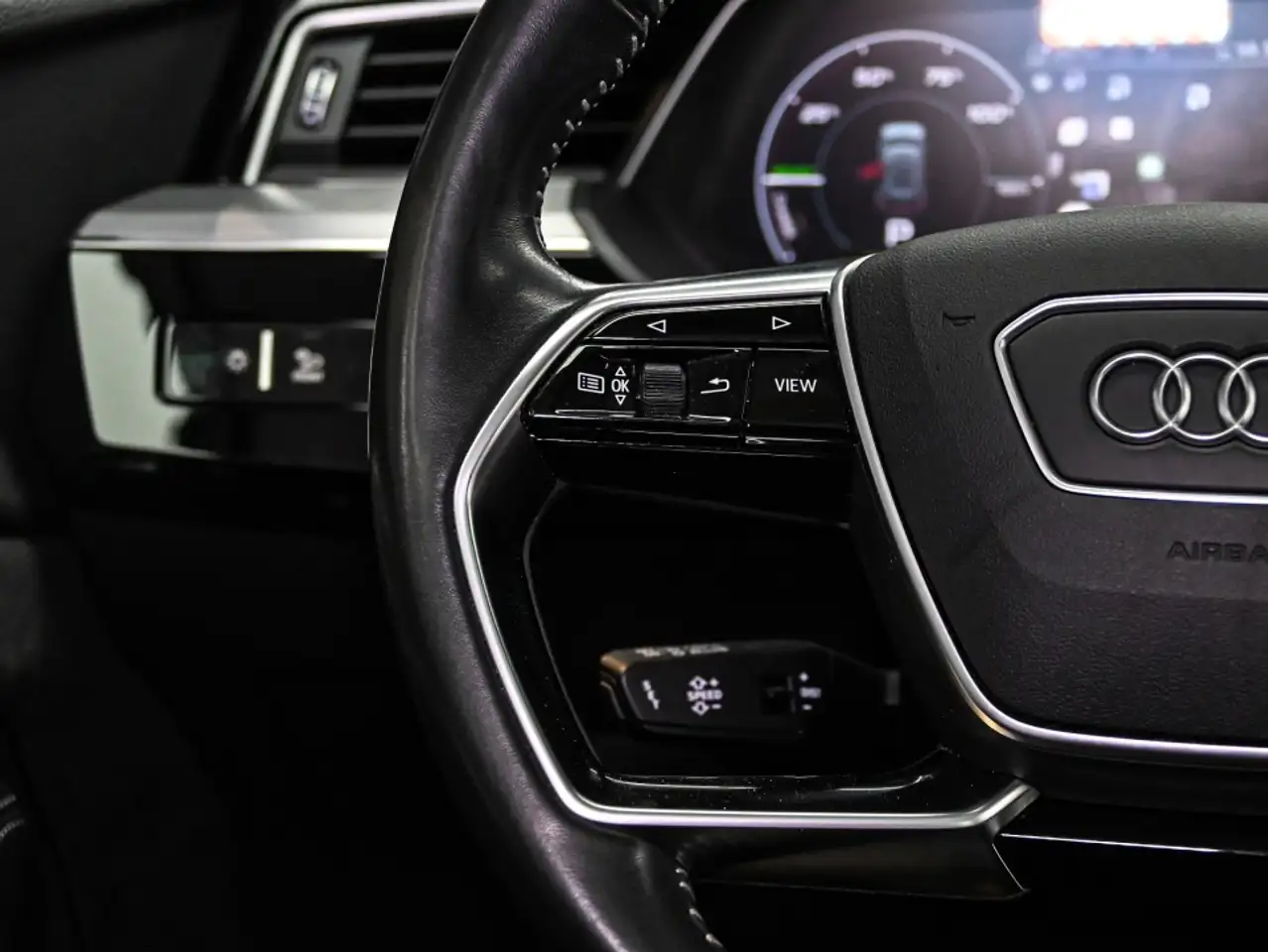 Audi e-tron снимка Audi e-tron