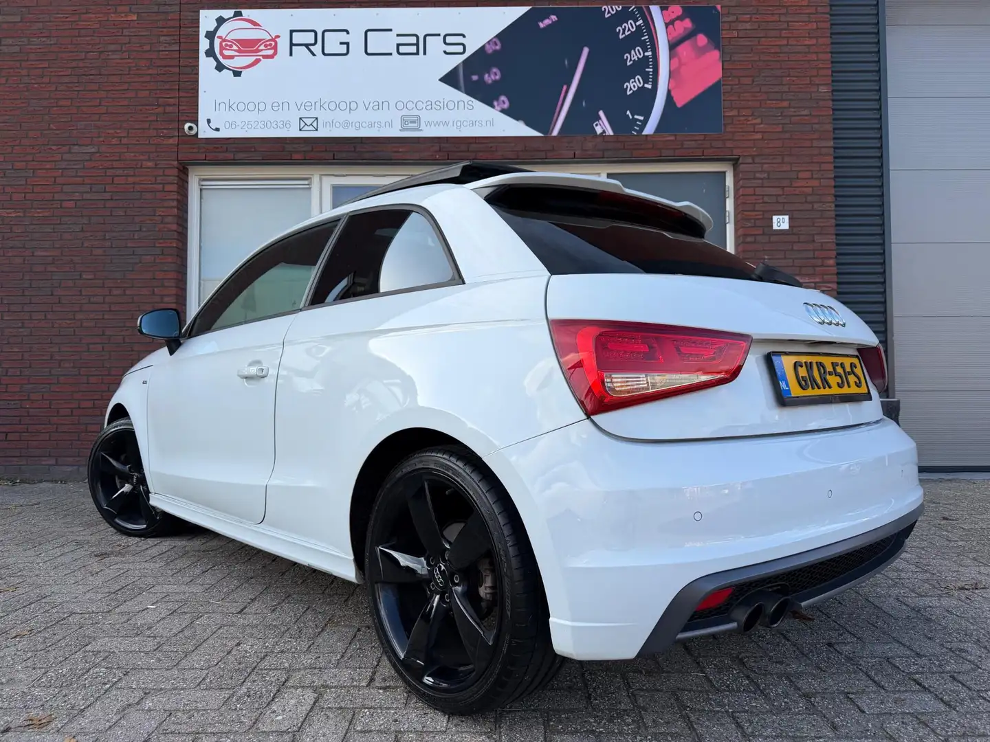 Audi A1 1.4 TFSI Pro Line S / Pano / Leder / PDC / Navi / Blanc - 2