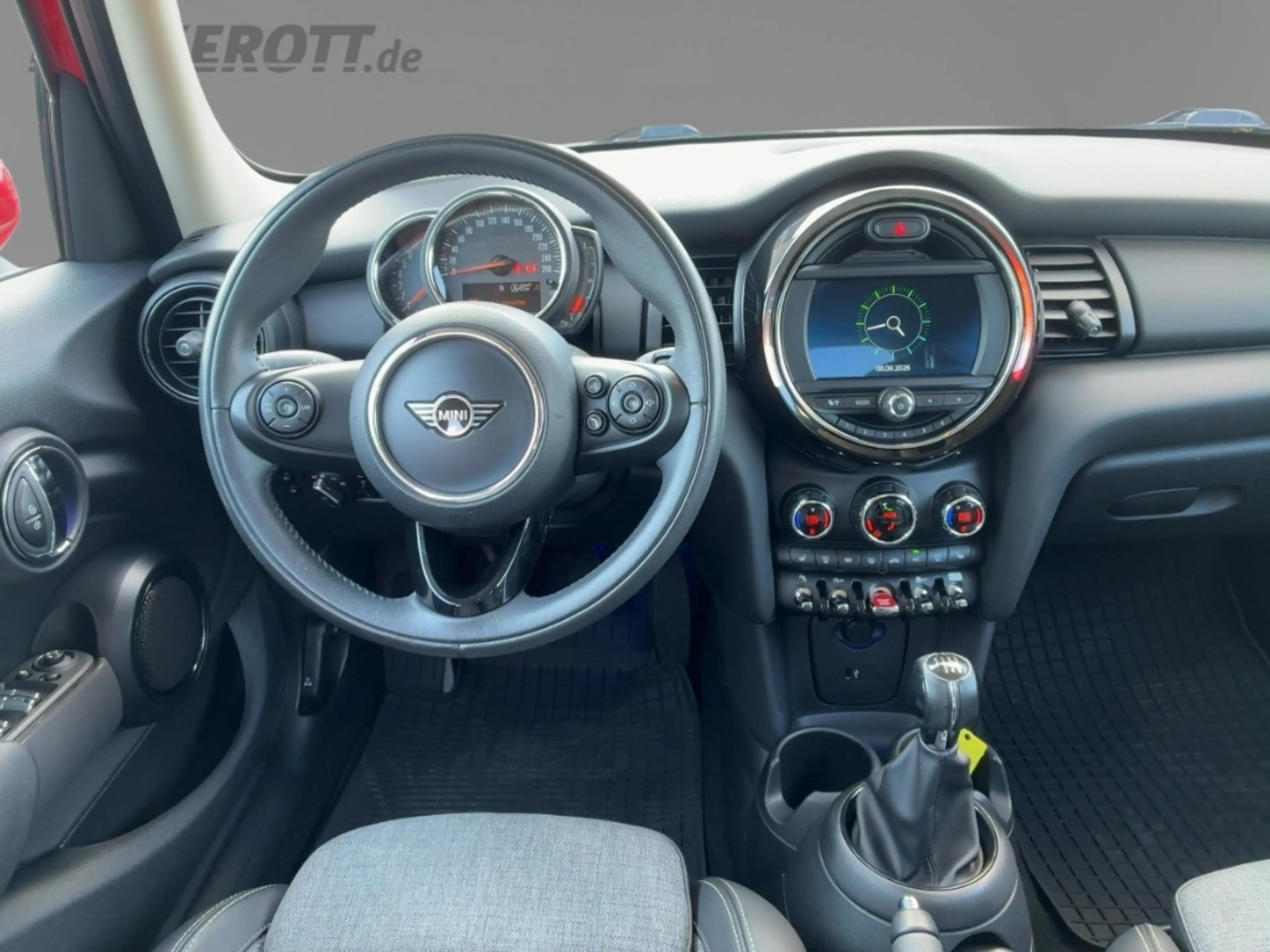 MINI One 1.5 Navi Tempomat PDC v+h Szhzg Parklenk. — photo 8