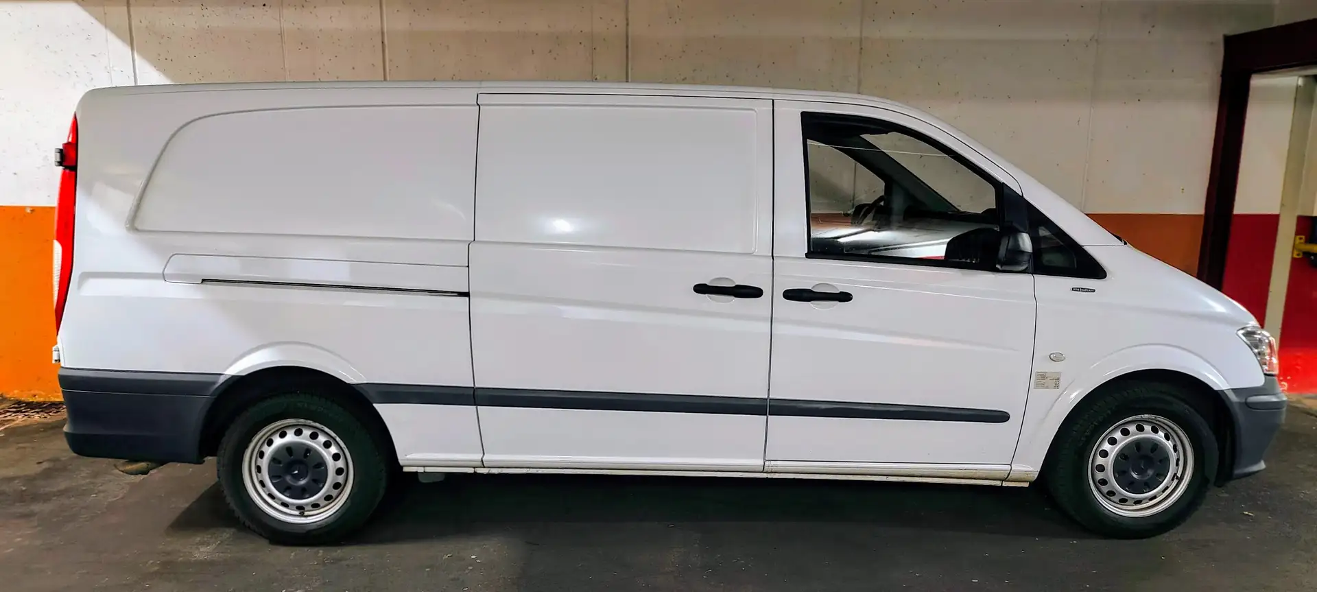 Mercedes-Benz Vito 113 CDI BlueEfficiency extralang Weiß - 1