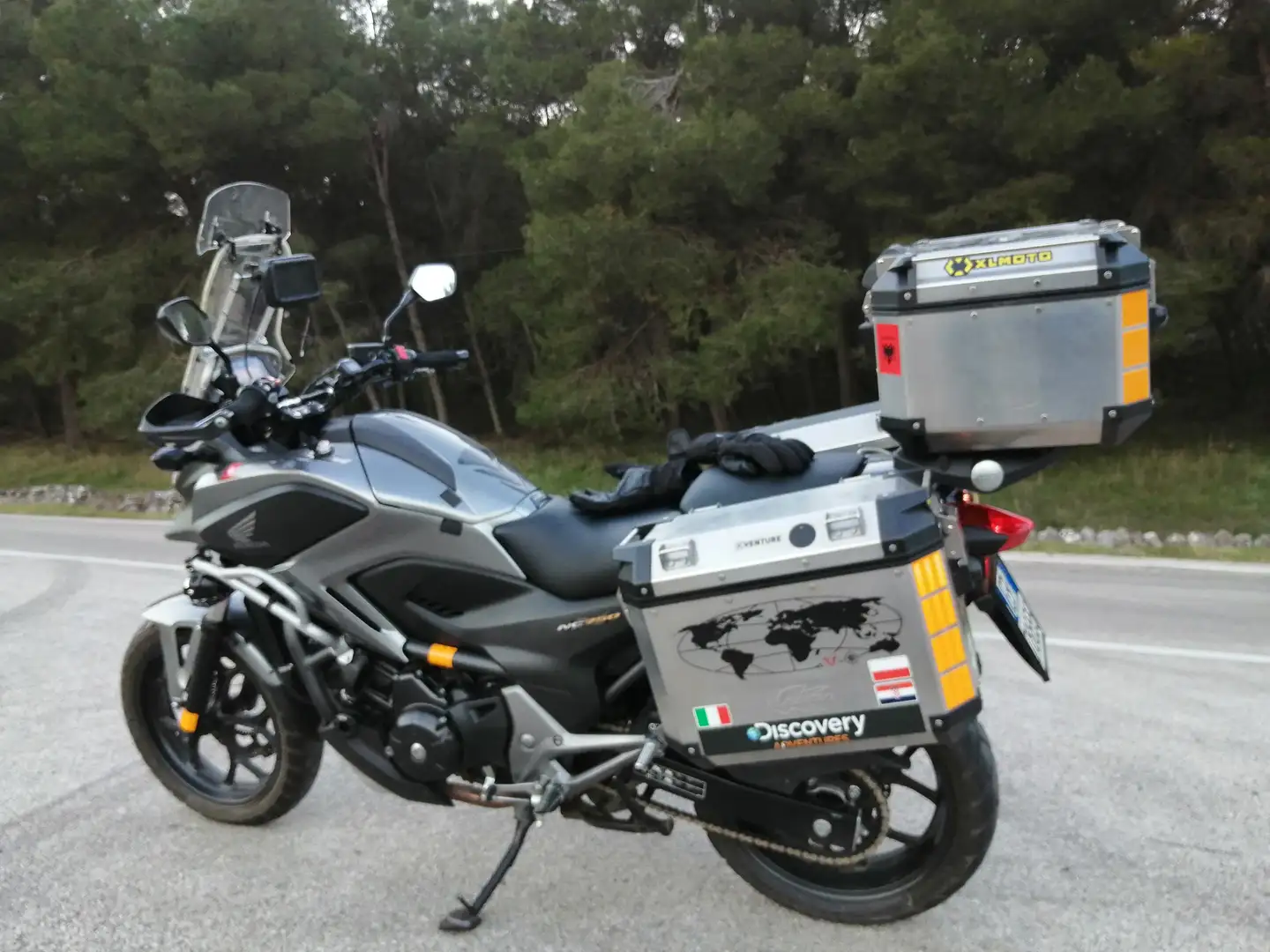 Honda NC 750 Travel Šedá - 1