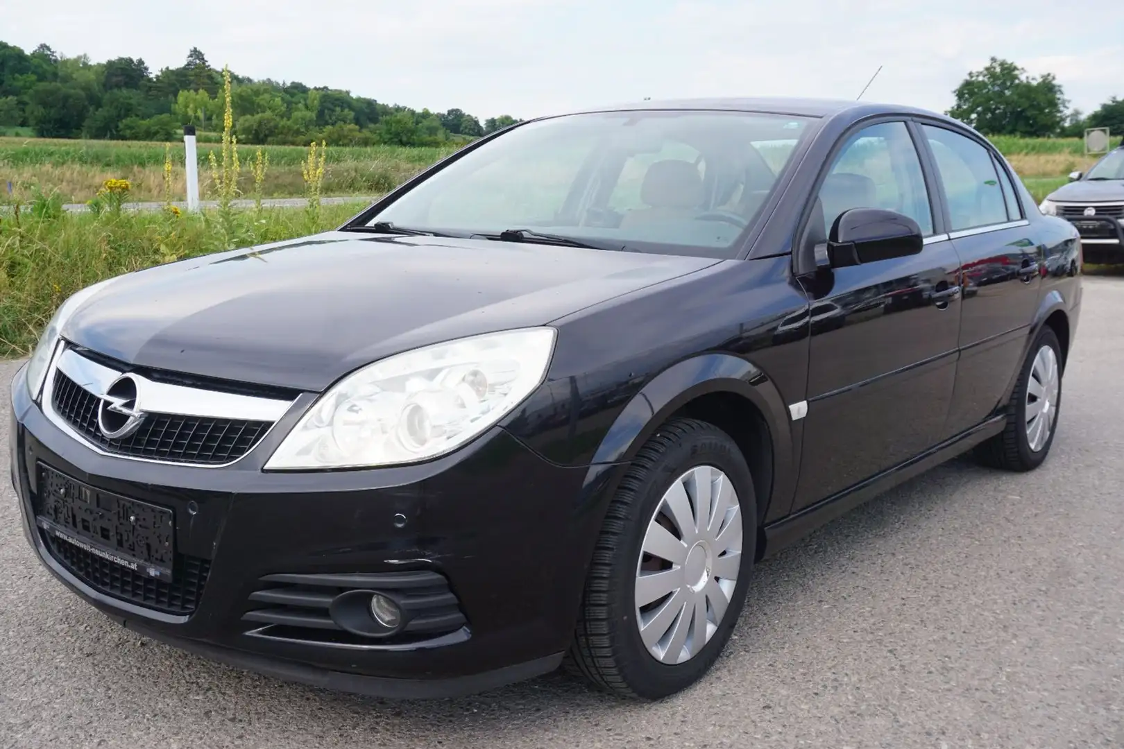 Opel Vectra 1.8 DOHC Pickerl bis 04/2027 Schwarz - 2