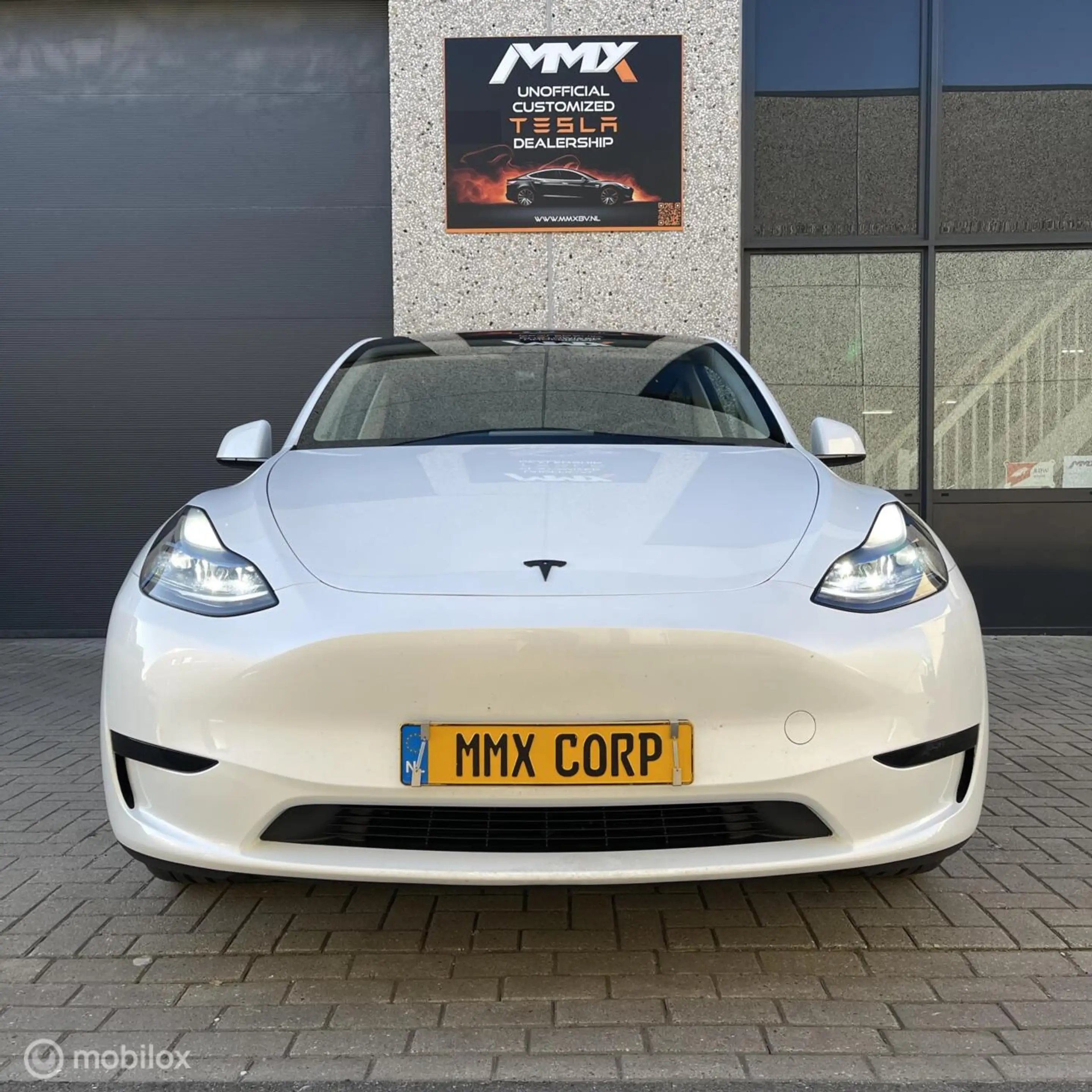 Tesla Model Y Long Range RWD + MMX PACK + IAP + HW4 +SOH 96% — photo 4