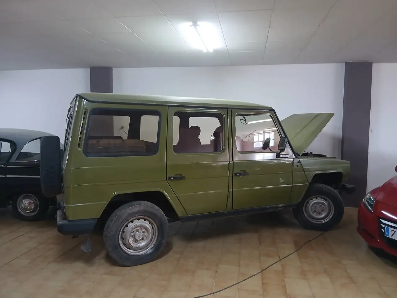 Mercedes-Benz 300D, foto 1