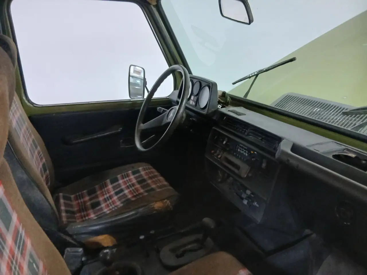 Mercedes-Benz 300D, foto 2