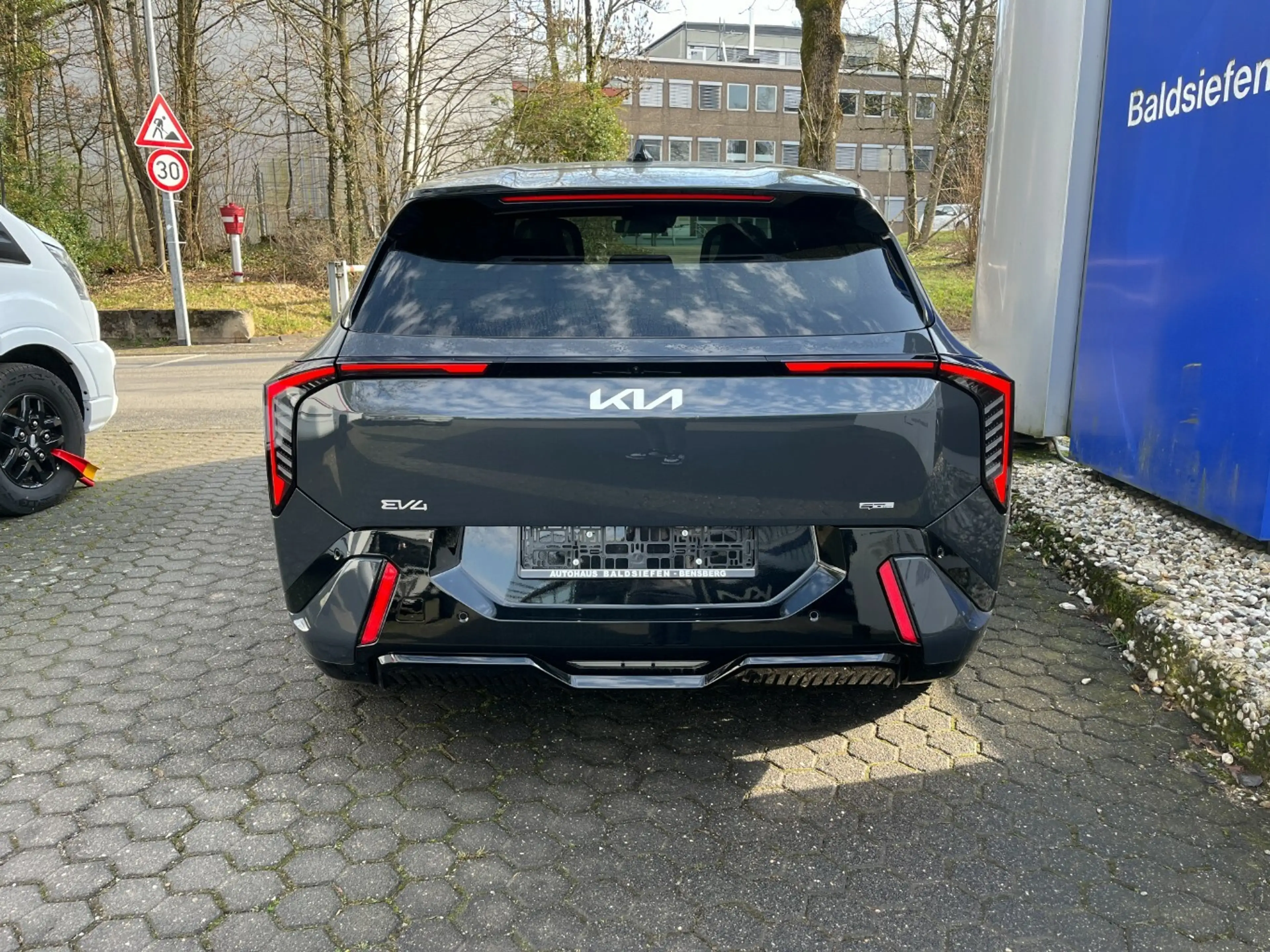 Kia EV4 GT-Line, DriveWise-Park — photo 5