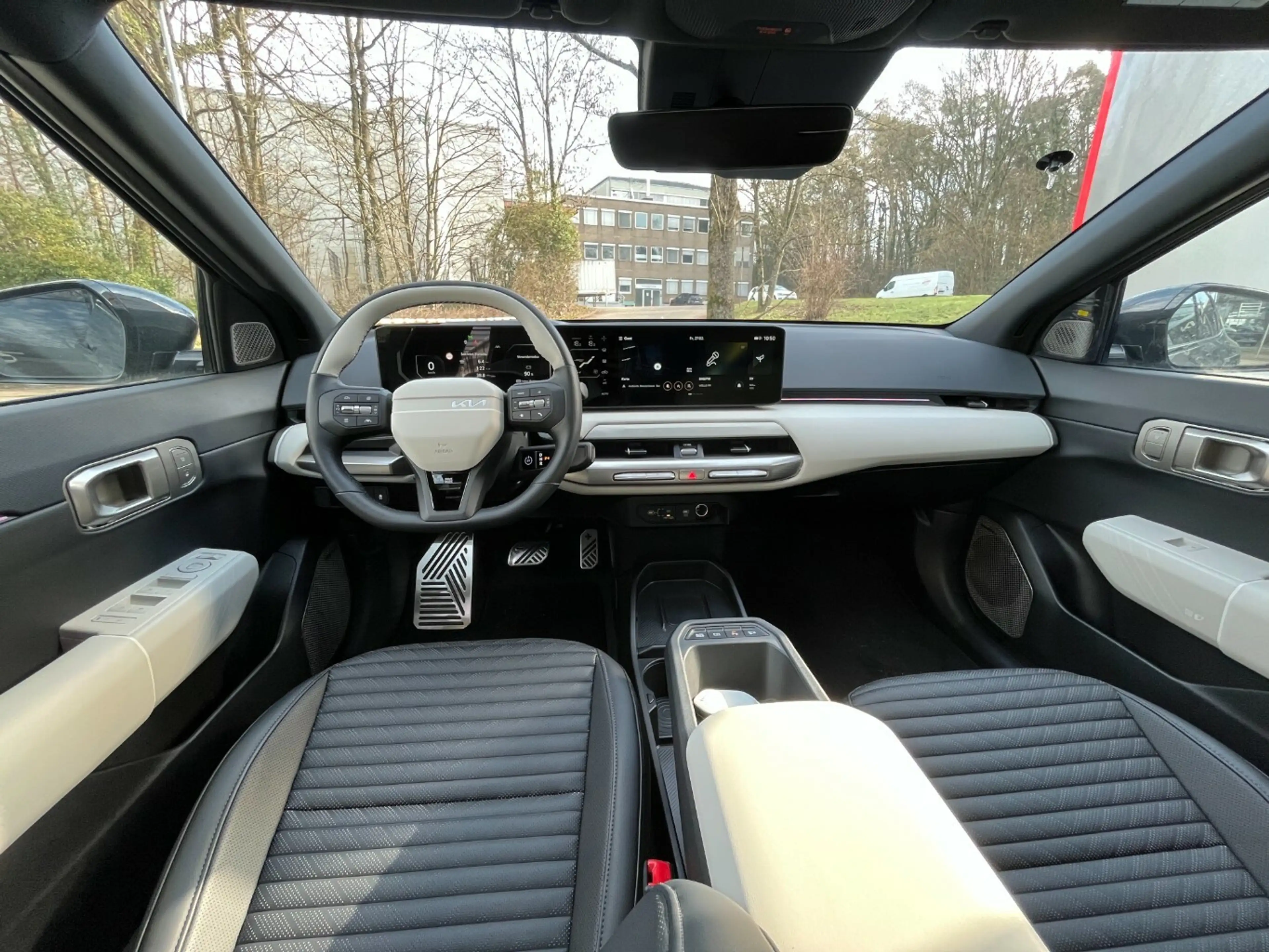 Kia EV4 GT-Line, DriveWise-Park — photo 11