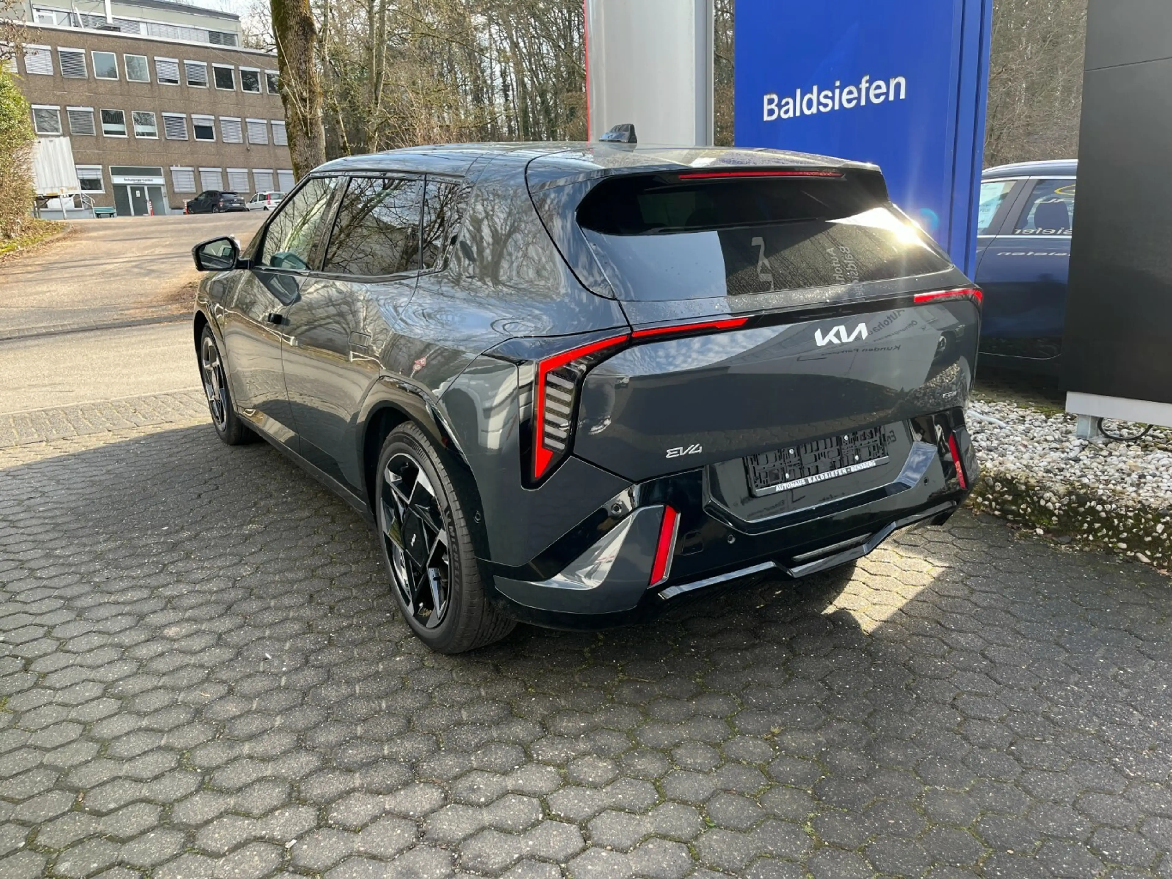Kia EV4 GT-Line, DriveWise-Park — photo 6