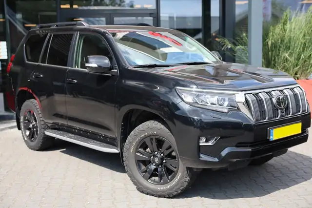 Toyota Land Cruiser 2.8 D-4D 5DRS LOUNGE A/T 5 ZITS