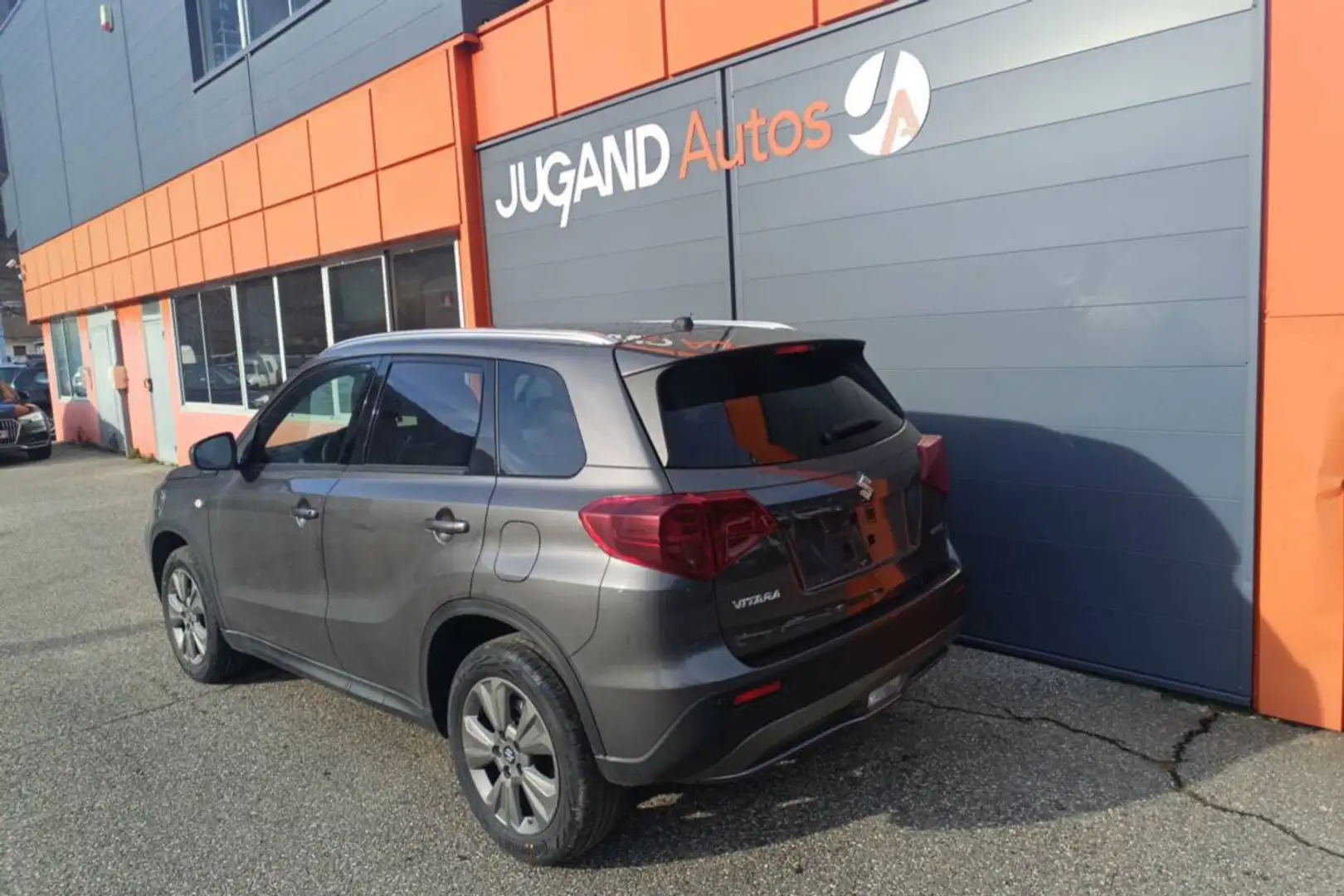 Suzuki Vitara 1.4 HYBRID 129 GL+ ALLGRIP Gris - 2